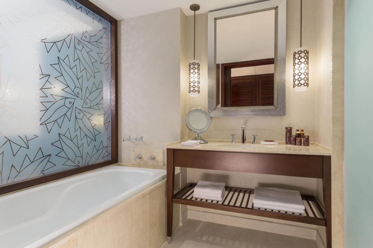 Sheraton Reserva Do Paiva Cabo de Santo Agostinho Luaran gambar Bathroom